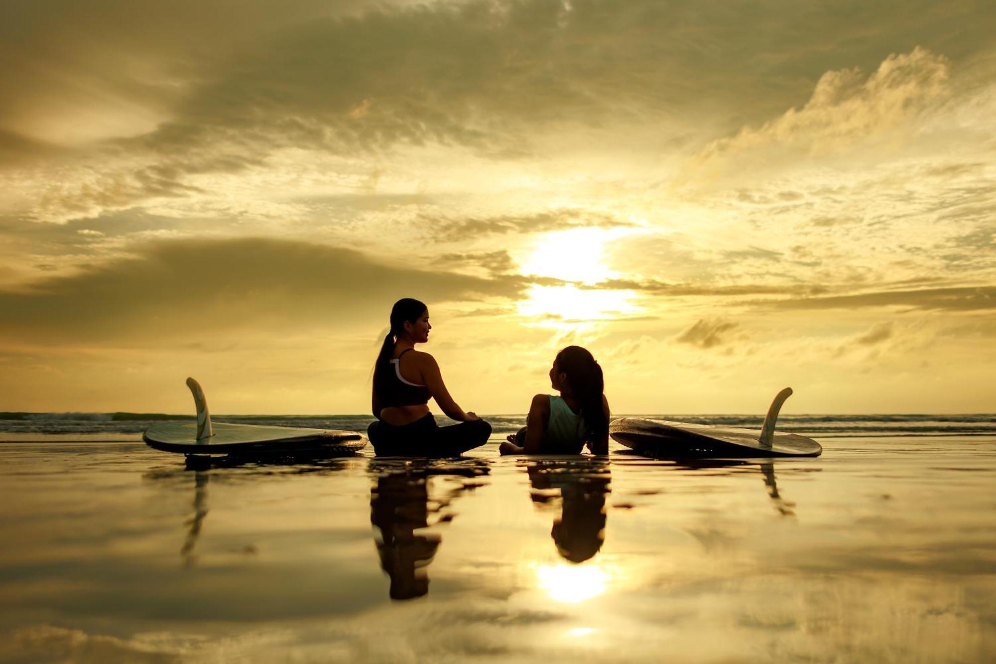 Jw Marriott Khao Lak Resort And Spa Екстер'єр фото Sunset at Baler