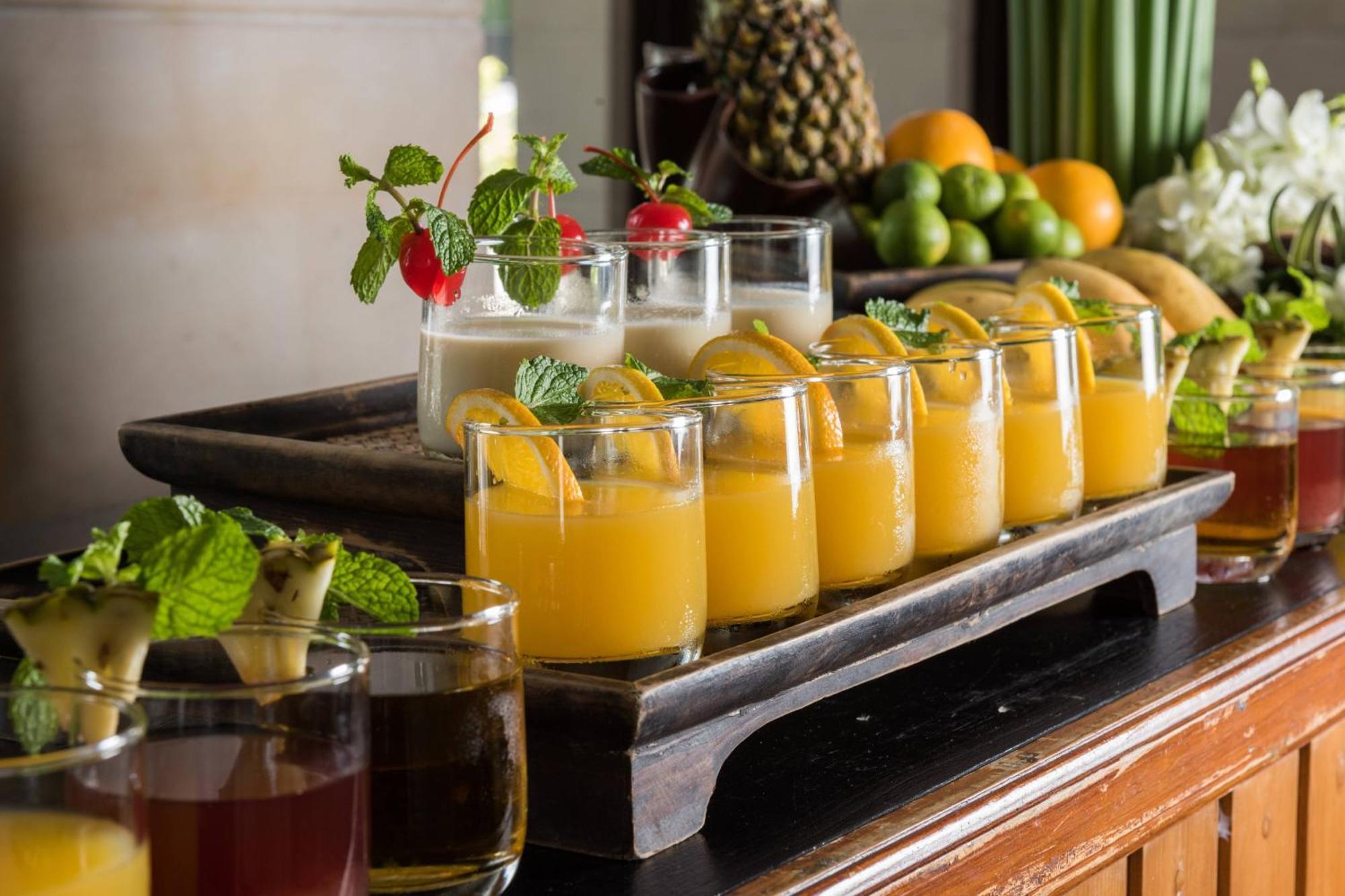 Jw Marriott Khao Lak Resort And Spa Екстер'єр фото Mango juice